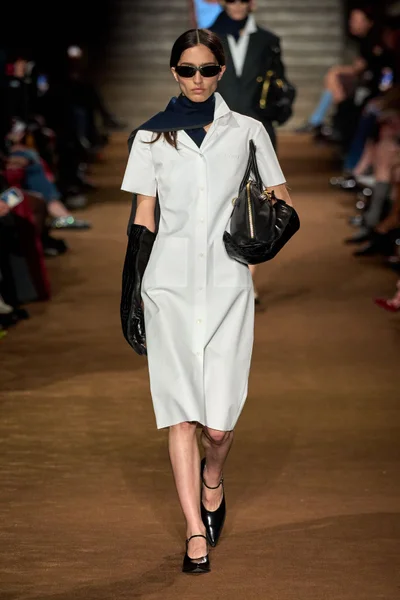 Look 20